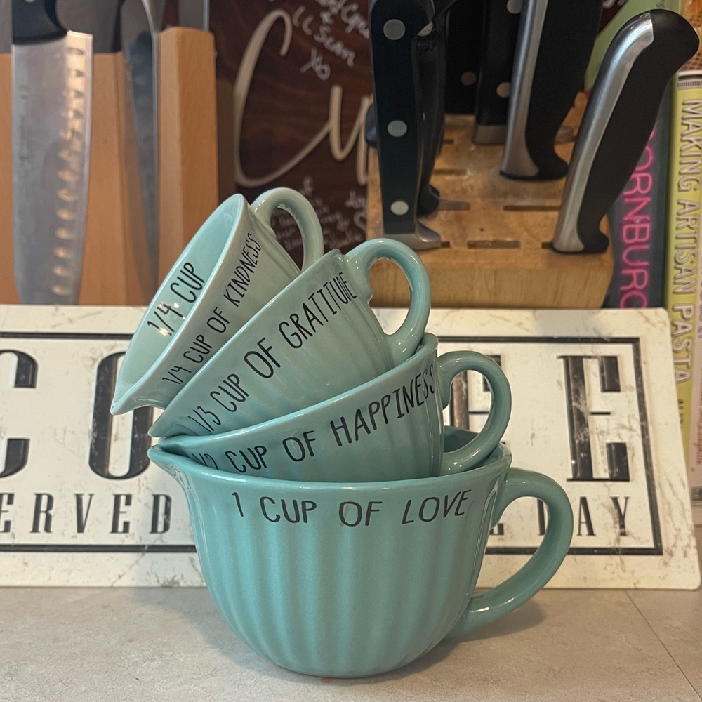 Ceramic Blue Ombré Measuring Cups